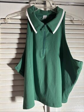 Green Sleeveless Polo Top with Contrast Collar